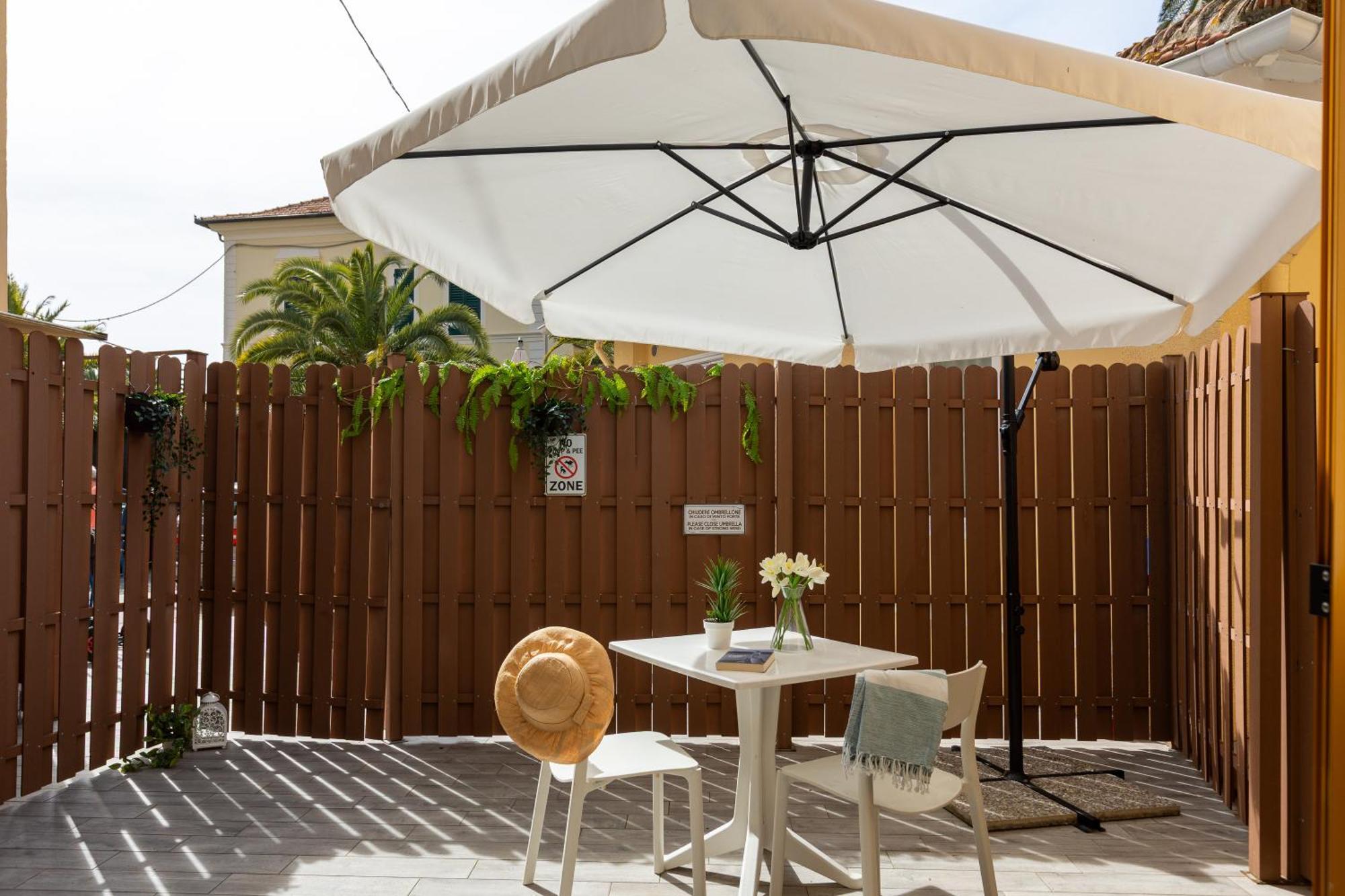 Residence Finale Bike And Beach فينالي ليغوري المظهر الخارجي الصورة